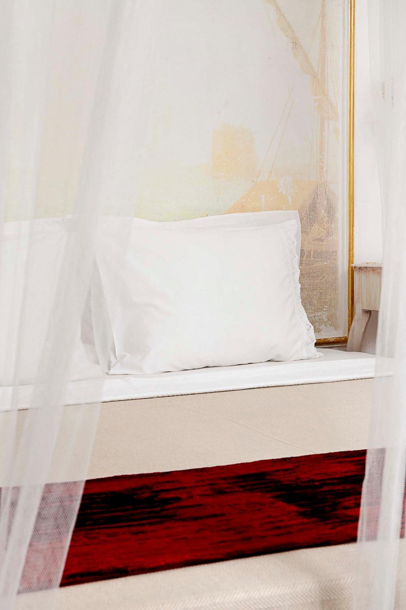 Moshinos Hotel Ayvalik Room photo