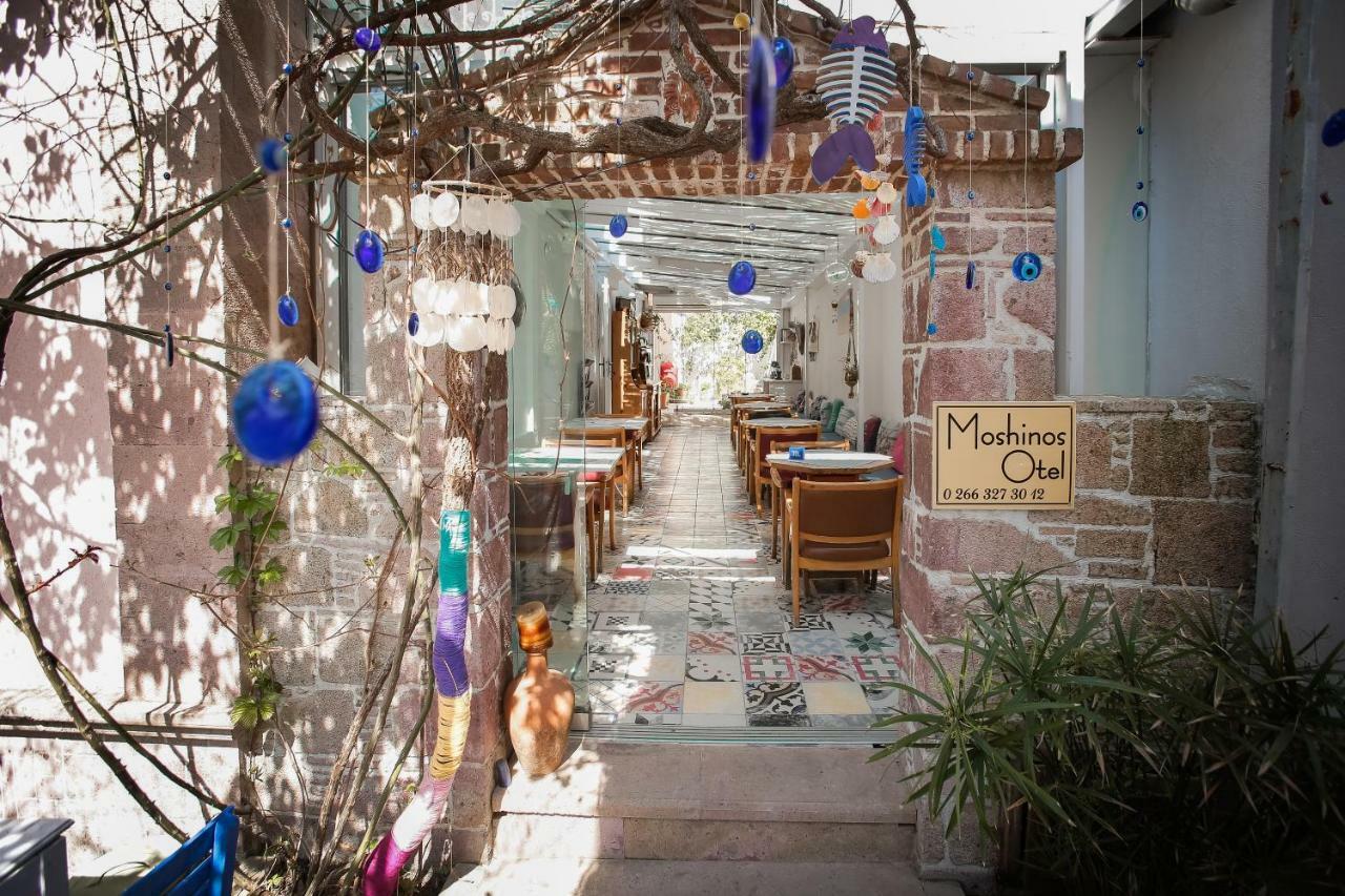 Moshinos Hotel Ayvalik Exterior photo